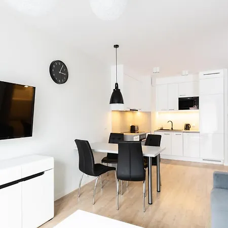 Flatbook - Center Torunska Апартаменты *